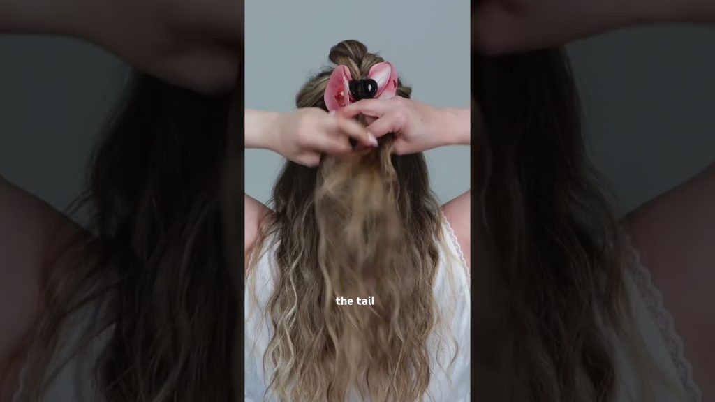 2 minutes to this finished hairstyle 🌸🌴 #hairtutorial #summerhair #diyhairstyle