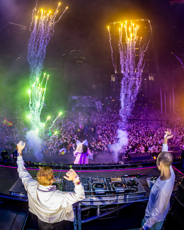 Watch David Guetta, Afrojack and Sia Perform "Titanium" Live for the First Time at Ultra 2025