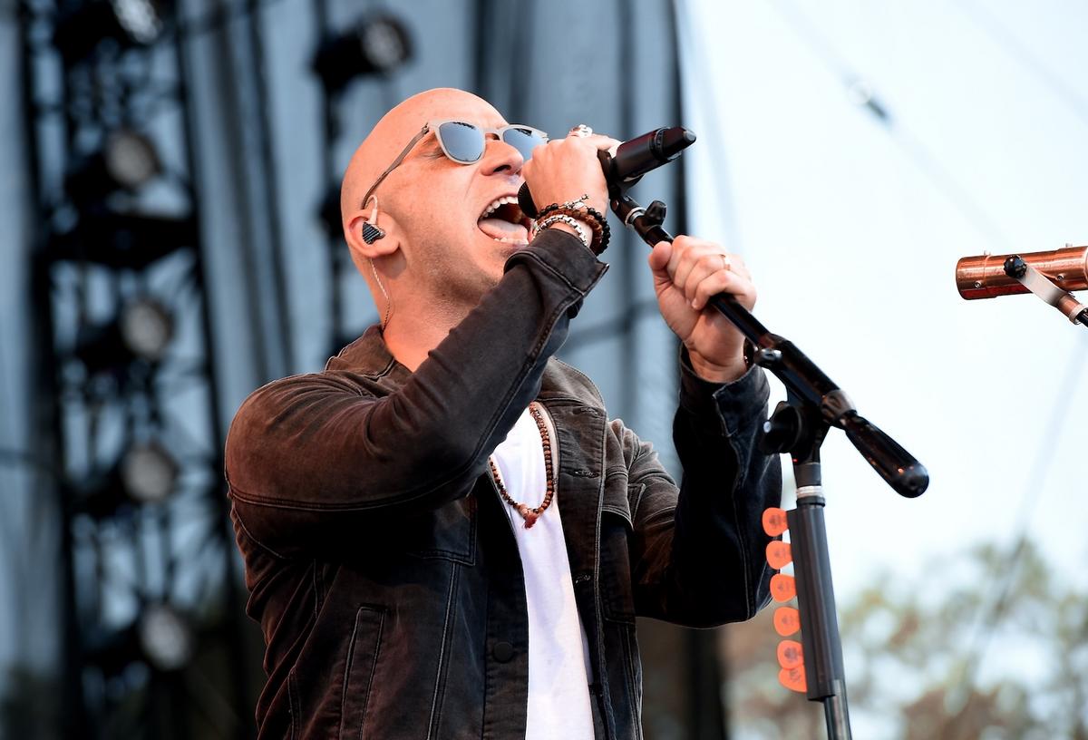 ’90s Band Ex-Members Send Singer Cease + Desist Before Live Tour