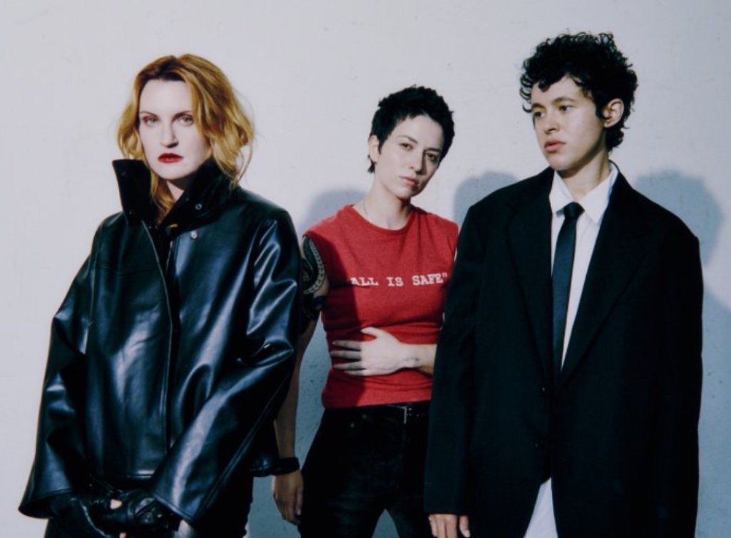Watch “So What” by MUNA