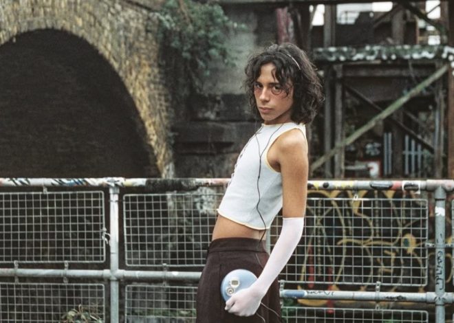 Listen to “Psychopath” by Marlowe