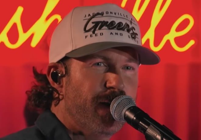 Riley Green Relies On Navy Seal For Help