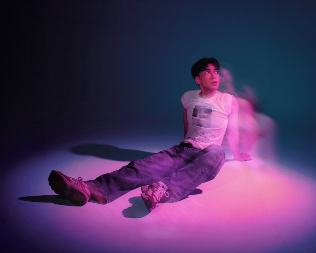 Listen to “Rose-Tinted” by Kyle Waves