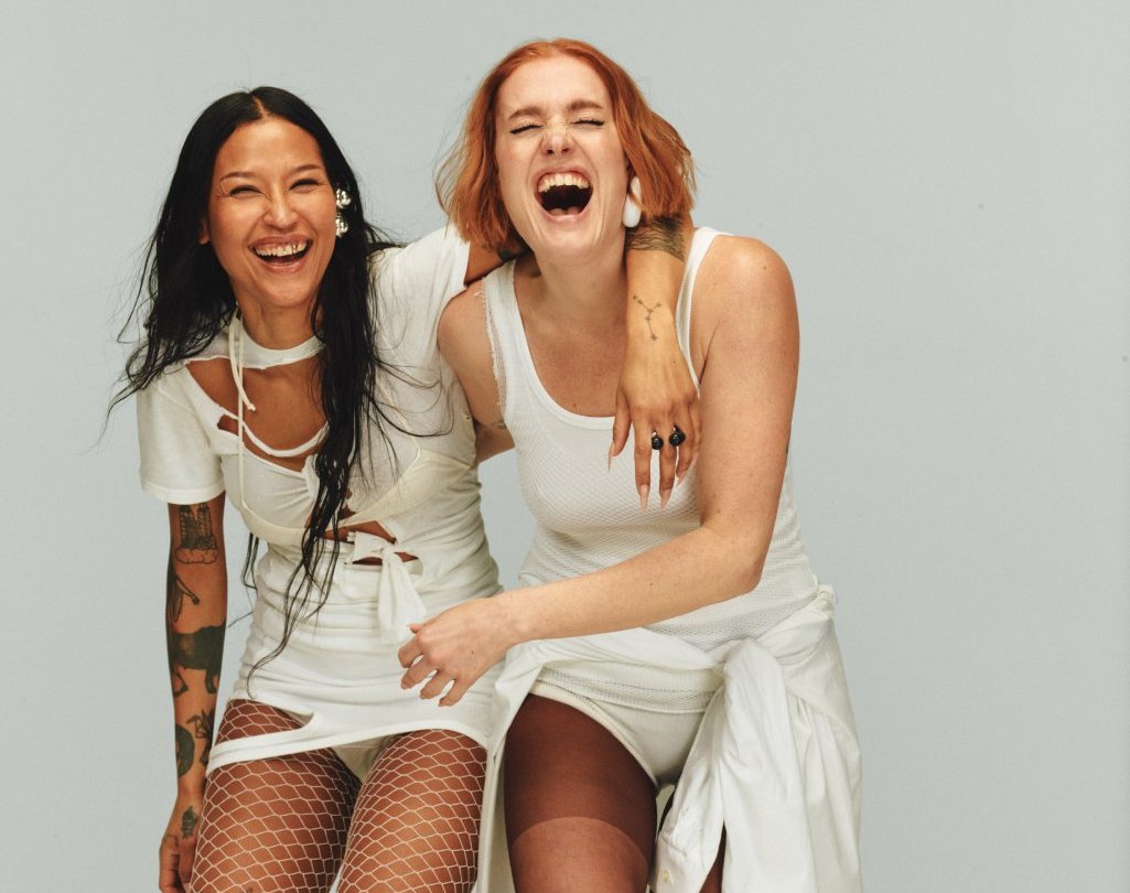 Teasing An Emotional New Era Ahead of “Ritual” Album Release, “Butterfly Feelings” Sees Icona Pop Return to Their Dance-Pop Best