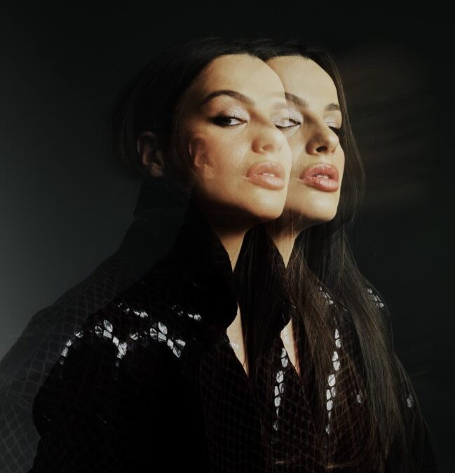 Amelile Embraces The Dark Side Of Desire On New Single “Monster”