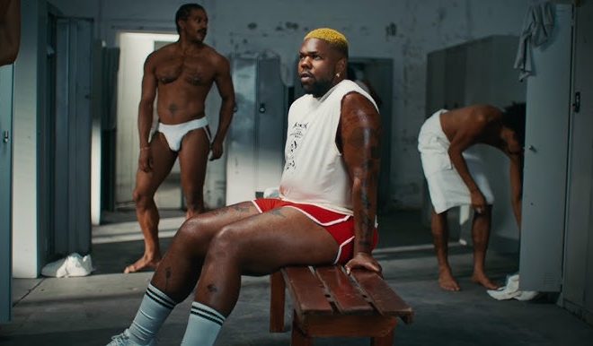 MNEK Bares All on the Brilliantly Vulnerable “MUSCLE MARYS..”
