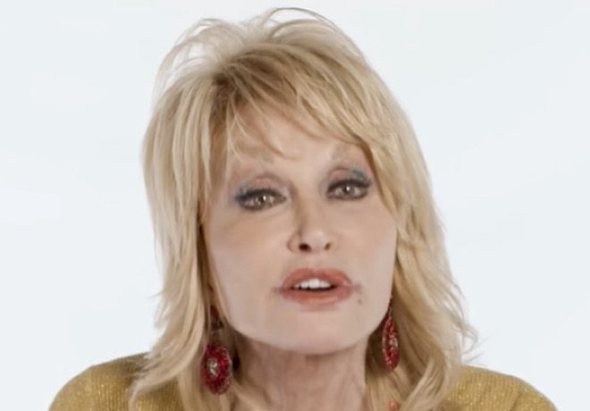 Dolly Parton Phoned Reba McEntire, The Call Went Unanswered